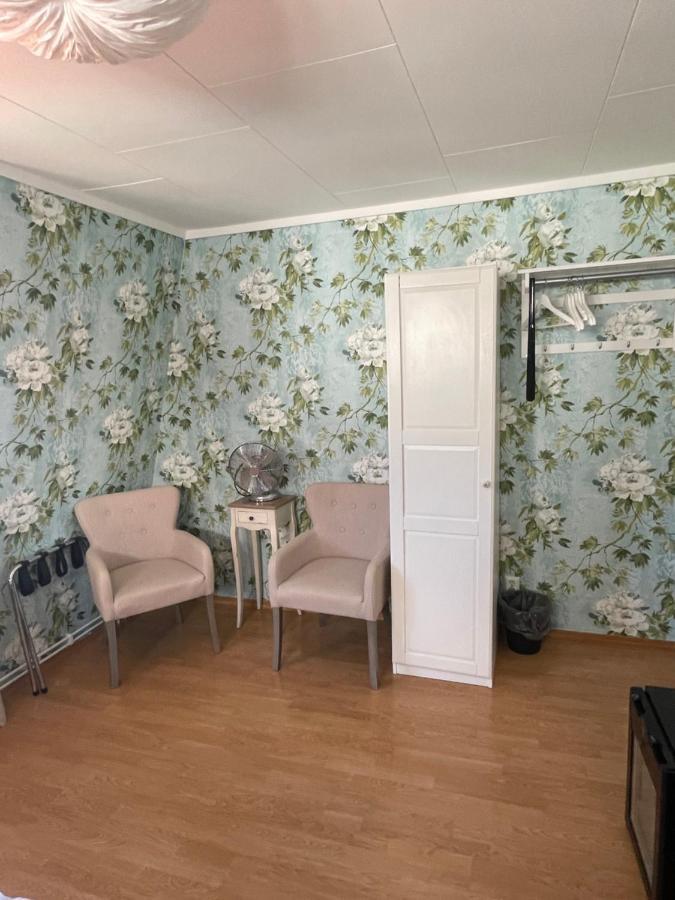 Pensionat Bryggan Смёген Экстерьер фото